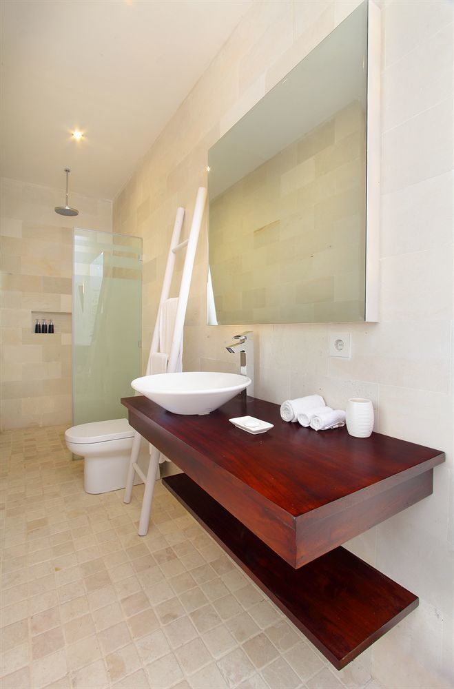 K Villas By Premier Hospitality Asia 塞米亚克 外观 照片