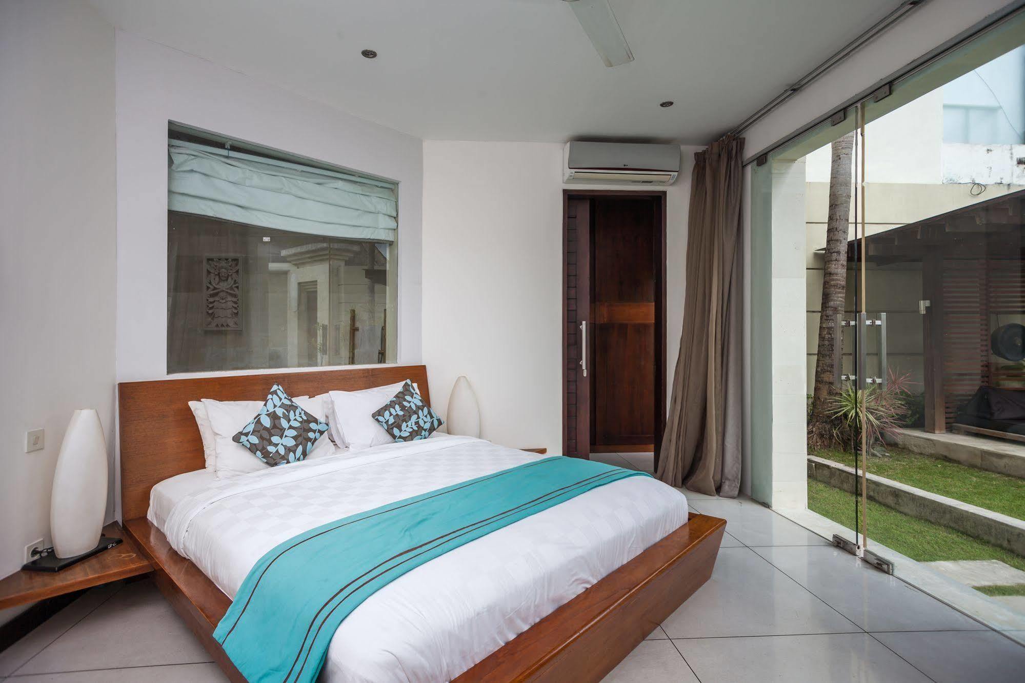 K Villas By Premier Hospitality Asia 塞米亚克 外观 照片